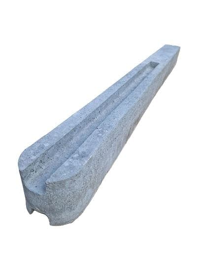 Poteau en béton 135 cm rainure 80 cm